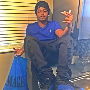 Meet your Posher, La